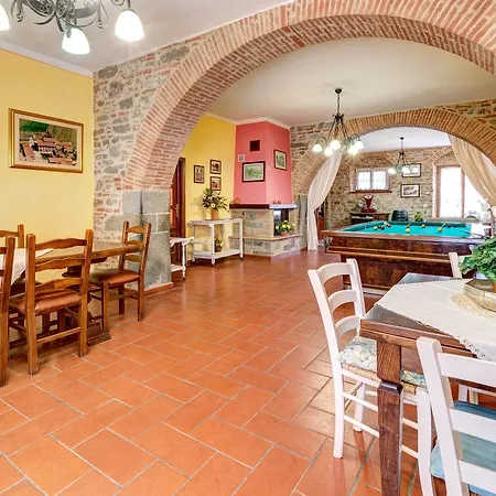 Fattoria Le Giare ホテル コルトーナ