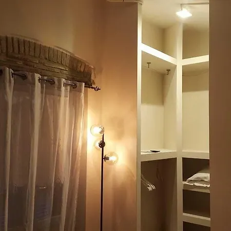 Hotell Fattoria Le Giare Cortona