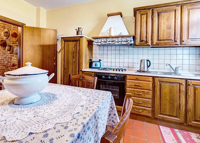 Fattoria Le Giare Hotel *
