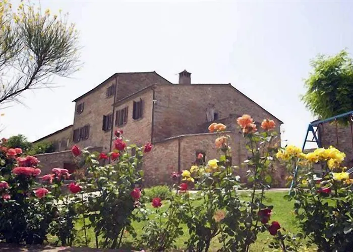Hotel Fattoria Le Giare *