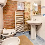 Fattoria Le Giare Hotel *